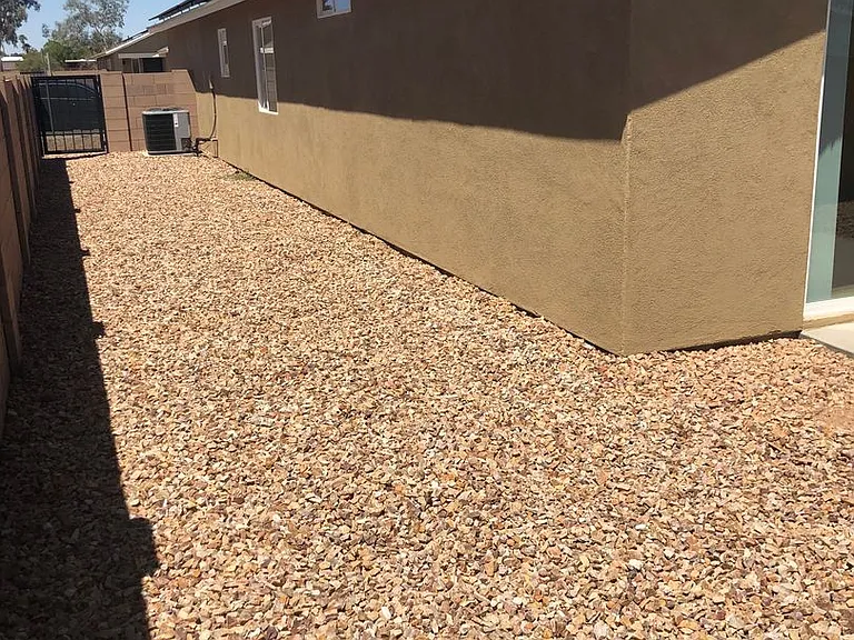 2389 S Clovis Pl — Photo 15