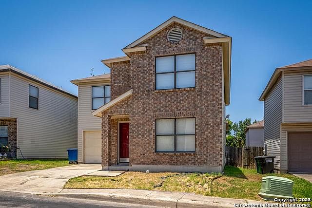 1st image of 31 CASWELL CIR