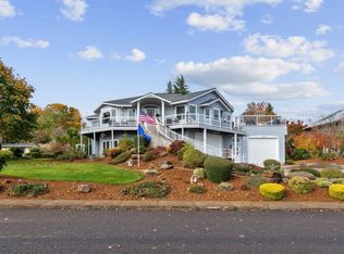 559 35th Ave NW, Salem, OR 97304