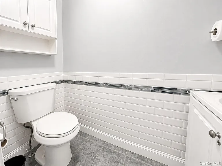 802 Sara Cir — Photo 8