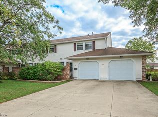 47 Warrington Ln, Mentor, OH 44060