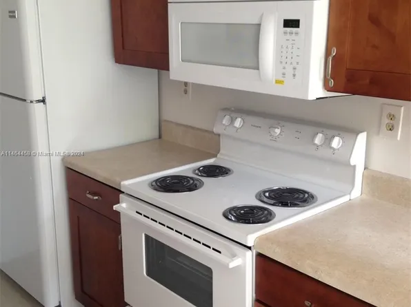 4867 NW 97th Ct #385, Doral, FL 33178