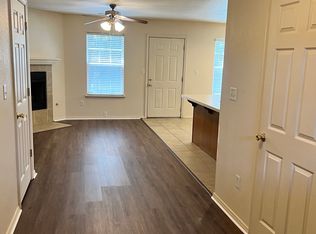 2299 W Skyler Dr, Fayetteville, AR 72703