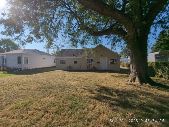 1716 2nd St, Boone, IA 50036