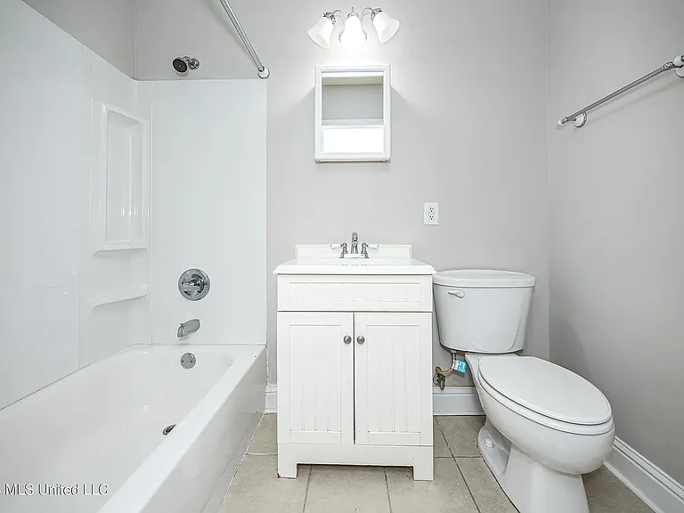 232 Woodland Cir — Photo 6