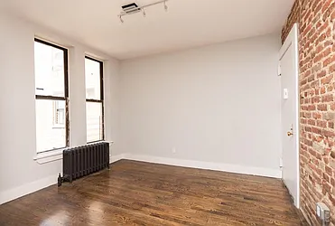 Rented by Clove Realty LLC