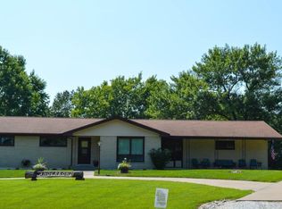 3602 S 46th St, Quincy, IL 62305