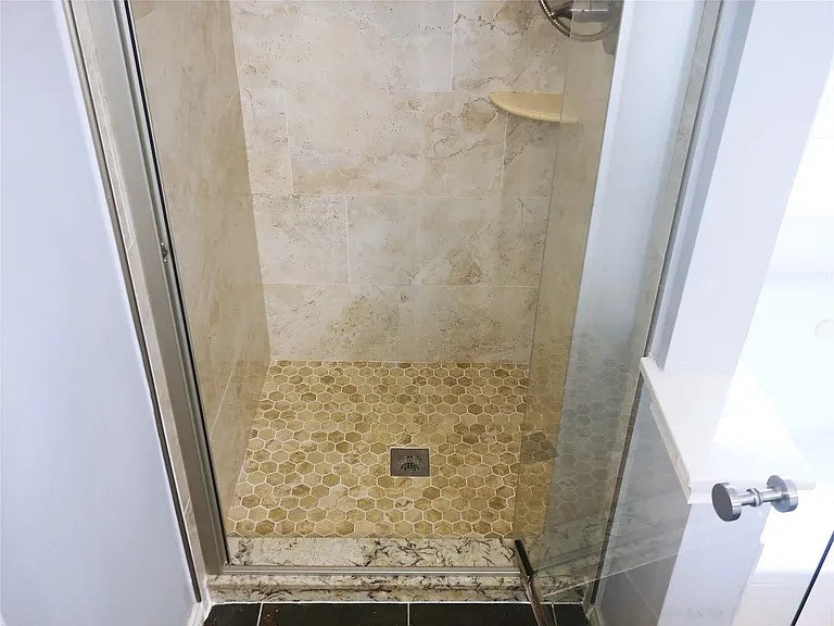 3519 Deerbrook Ct — Photo 20