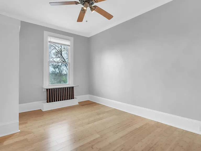 4109 Crittenden St #MAIN — Photo 10