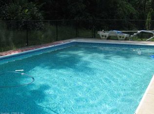 201 Strathmore Dr, Cheshire, CT 06410