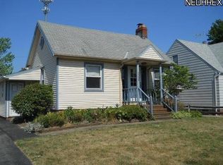 1538 Temple Ave, Mayfield Heights, OH 44124