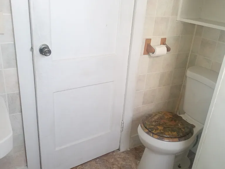 1717 E Elza Ave — Photo 7
