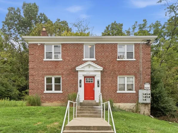 3065 Bracken Woods Ln, Cincinnati, OH 45211