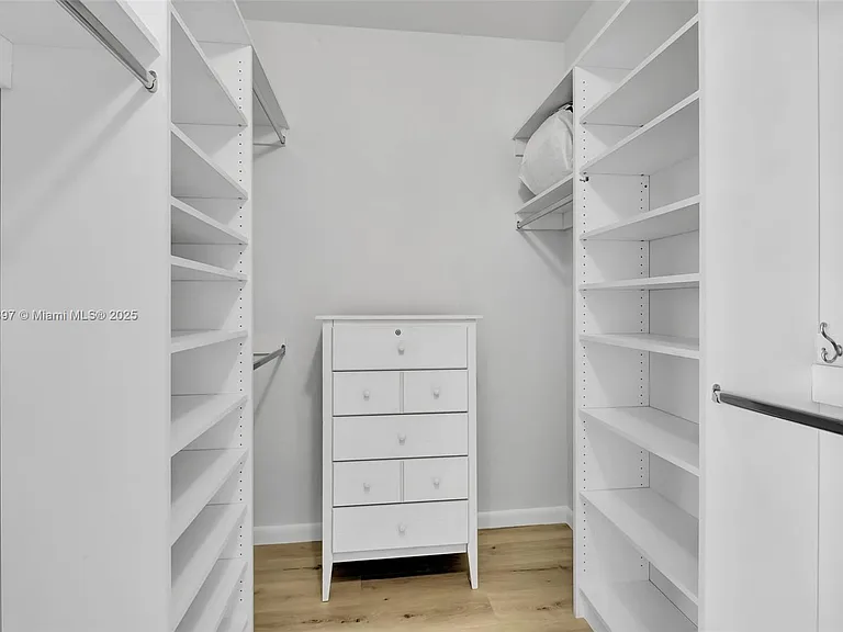 848 Brickell Key Dr #2602 — Photo 23
