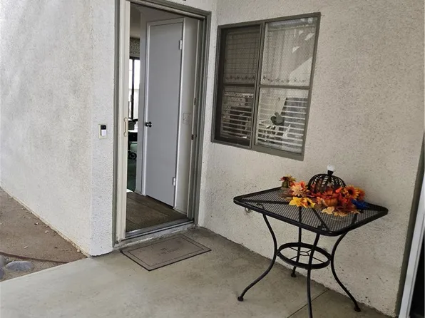 8566 Van Ness Ct Unit 22C, Huntington Beach, CA 92646