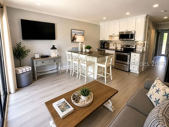 3rd image of 40 Folly Field Rd APT A145