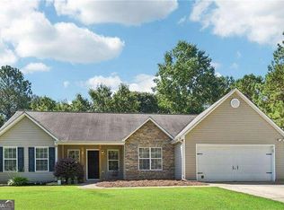 123 Azalea Dr, Winder, GA 30680