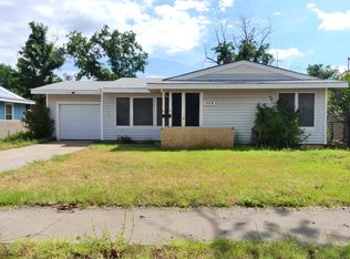 806 NW 10th St, Andrews, TX 79714