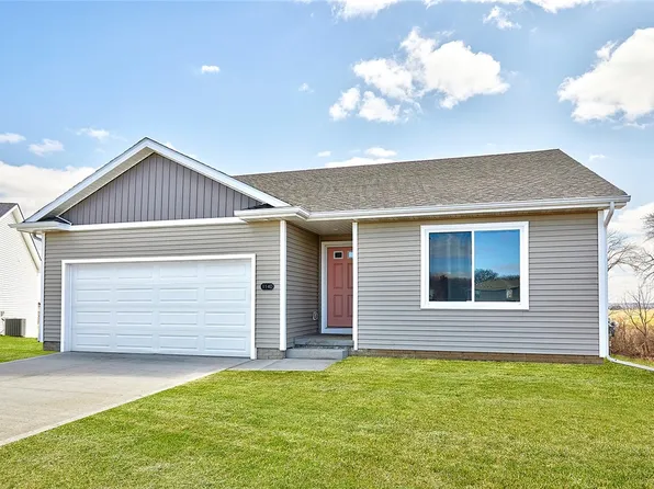 1140 Meadow View Dr, Carlisle, IA 50047