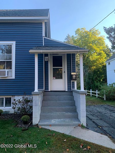 2nd image of 218 East Avenue