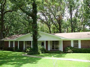 614 Camille Dr, Longview, TX 75604