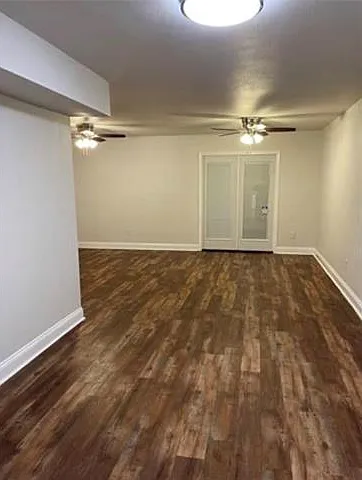 4 bed, 2.5 bath, 2308 sqft, $2,350 — Photo 4