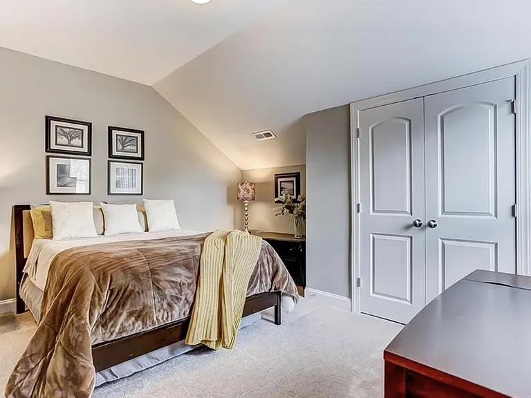 6020 Fallondale Rd — Photo 23