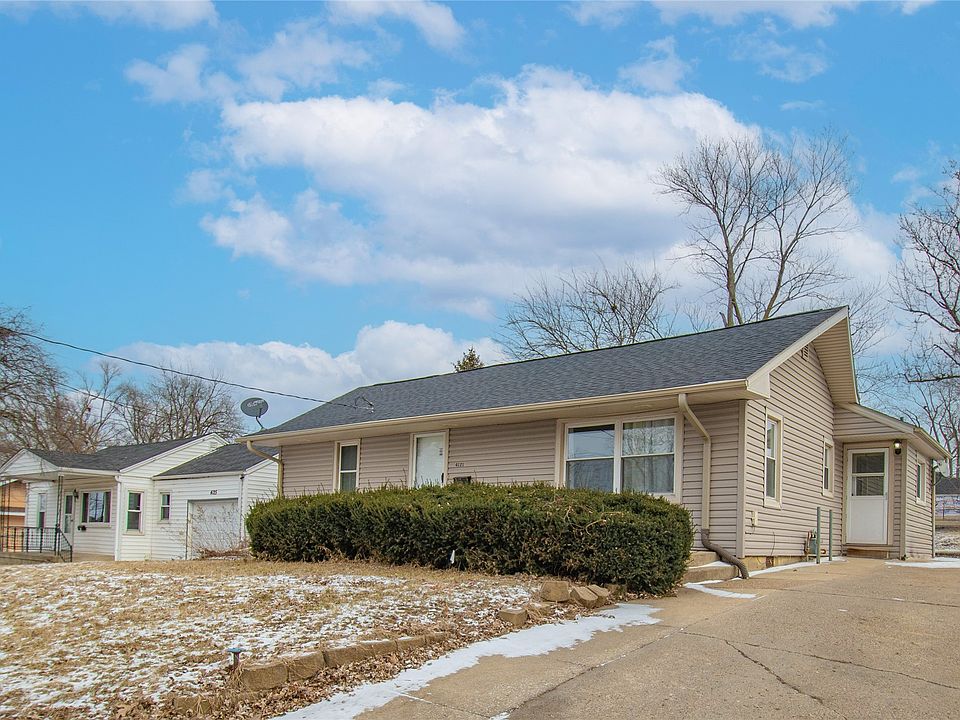 1st image of 4121 57th St