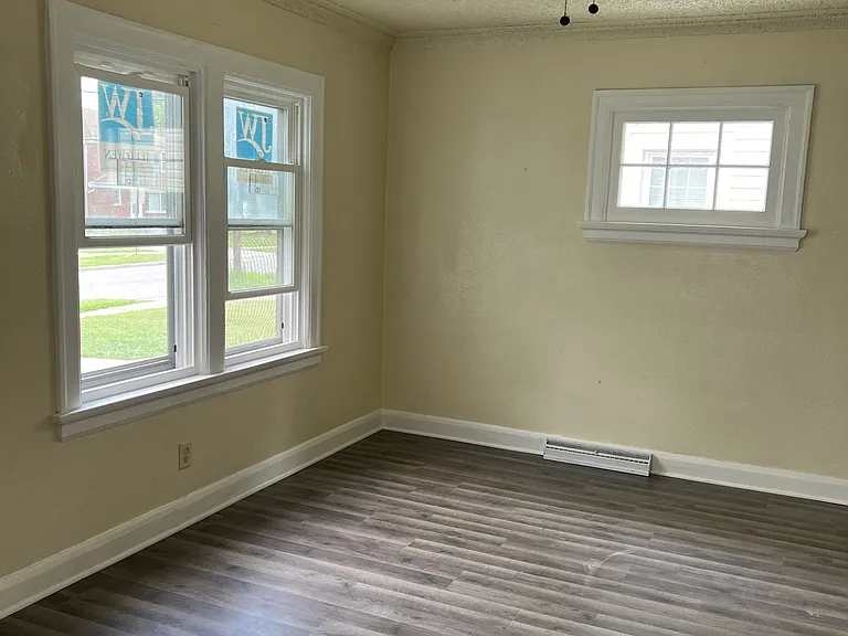 3817 Torrance Dr — Photo 2