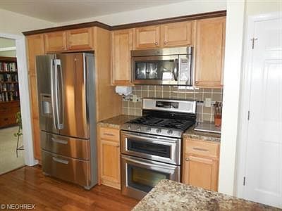 3rd image of 2429 Timothy Knoll Dr
