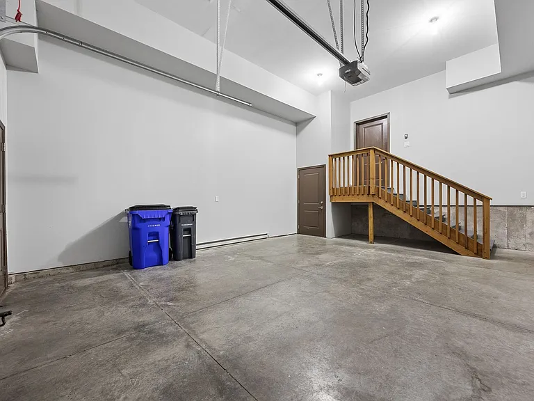 457 2nd Ave SW — Photo 23