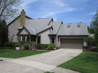 191 Meadow Ridge Ct, Powell, OH 43065