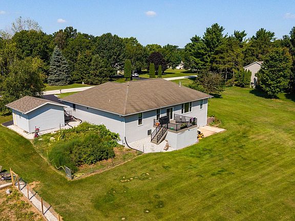 5th image of 3206 River Forest Hills Dr
