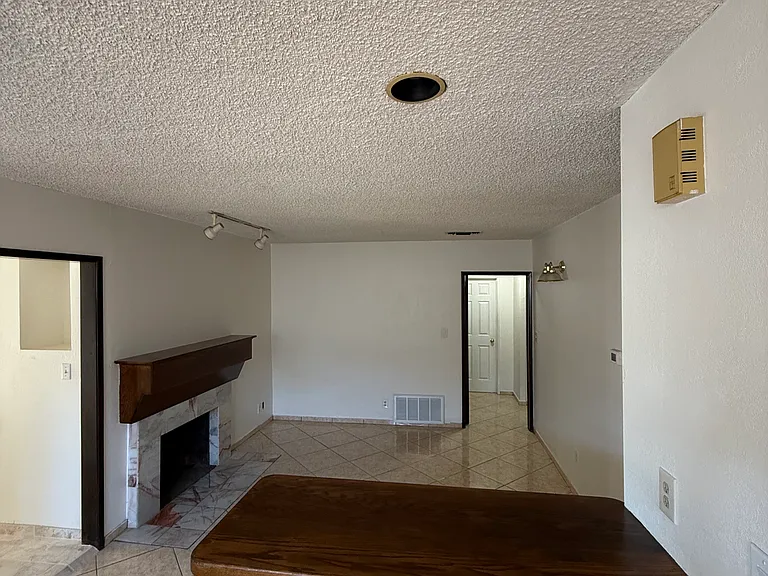 14417 Leibacher Ave — Photo 5