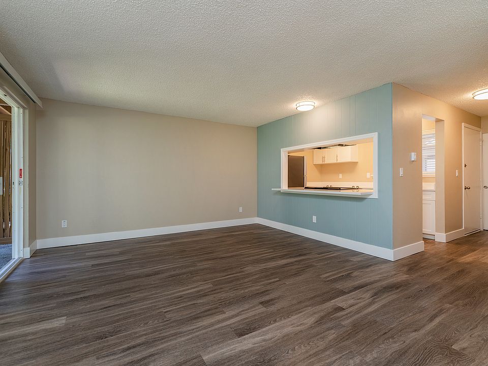 Chambers Pointe Apartments 9715 52nd St W University Place WA Zillow