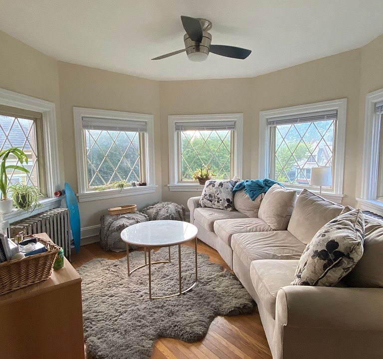 Living room personalized by our residents