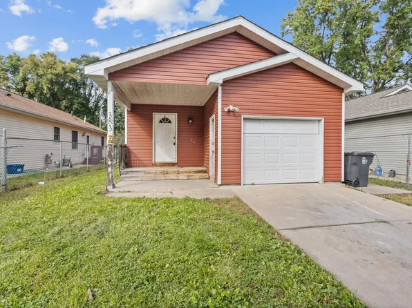 383 Nebraska Ave E, Saint Paul, MN 55130