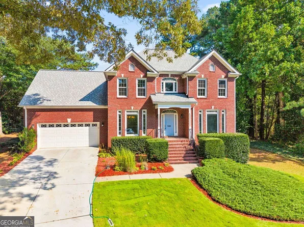 540 Shore Dr NW, Suwanee, GA 30024
