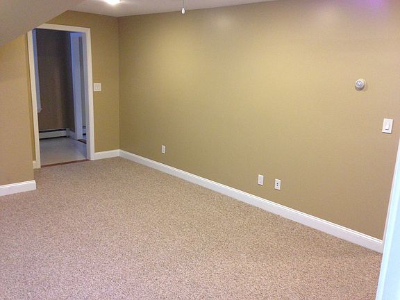 4th image of 17 Ashton St #3