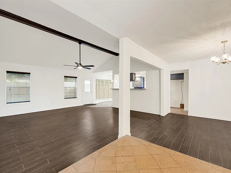 11427 Sagegrove Ln — Photo 4