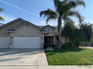 7912 Granite Peak St, Bakersfield, CA 93313