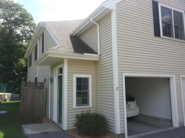 37 Evergreen Cir, Canton, MA 02021