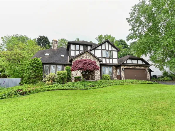 189 Weiland Woods Ln, Rochester, NY 14626