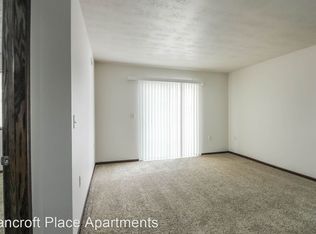 100 N Blauvelt Ave APT 122, Sioux Falls, SD 57103