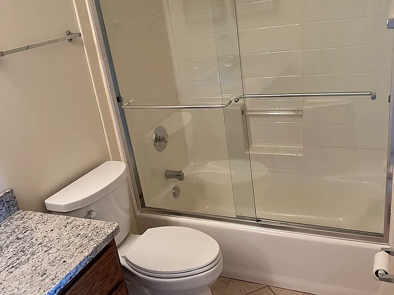 315 Creekside Dr #A — Photo 24