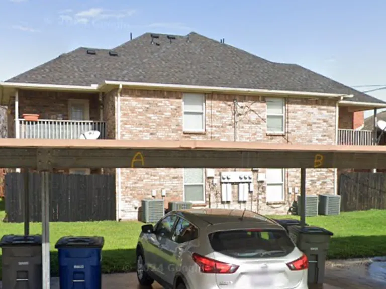 5525 Brookview Ct — Photo 6
