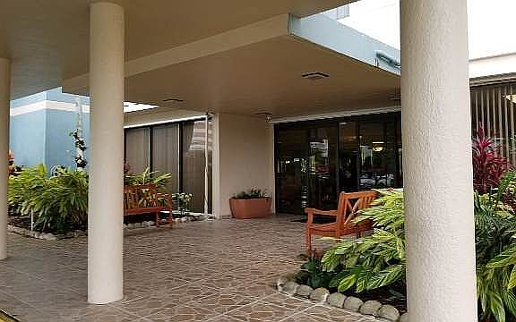 4th image of 4001 Hillcrest Dr #702-4