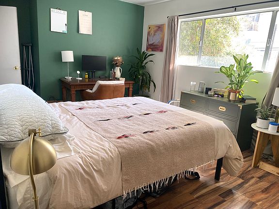 5th image of 11808 Kiowa Ave #2