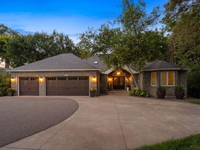 11220 Sunset Trl, Minneapolis, MN, 55441