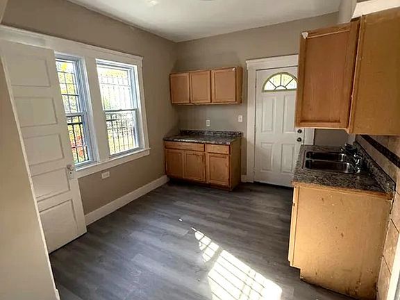 5th image of 4286 E 139th St